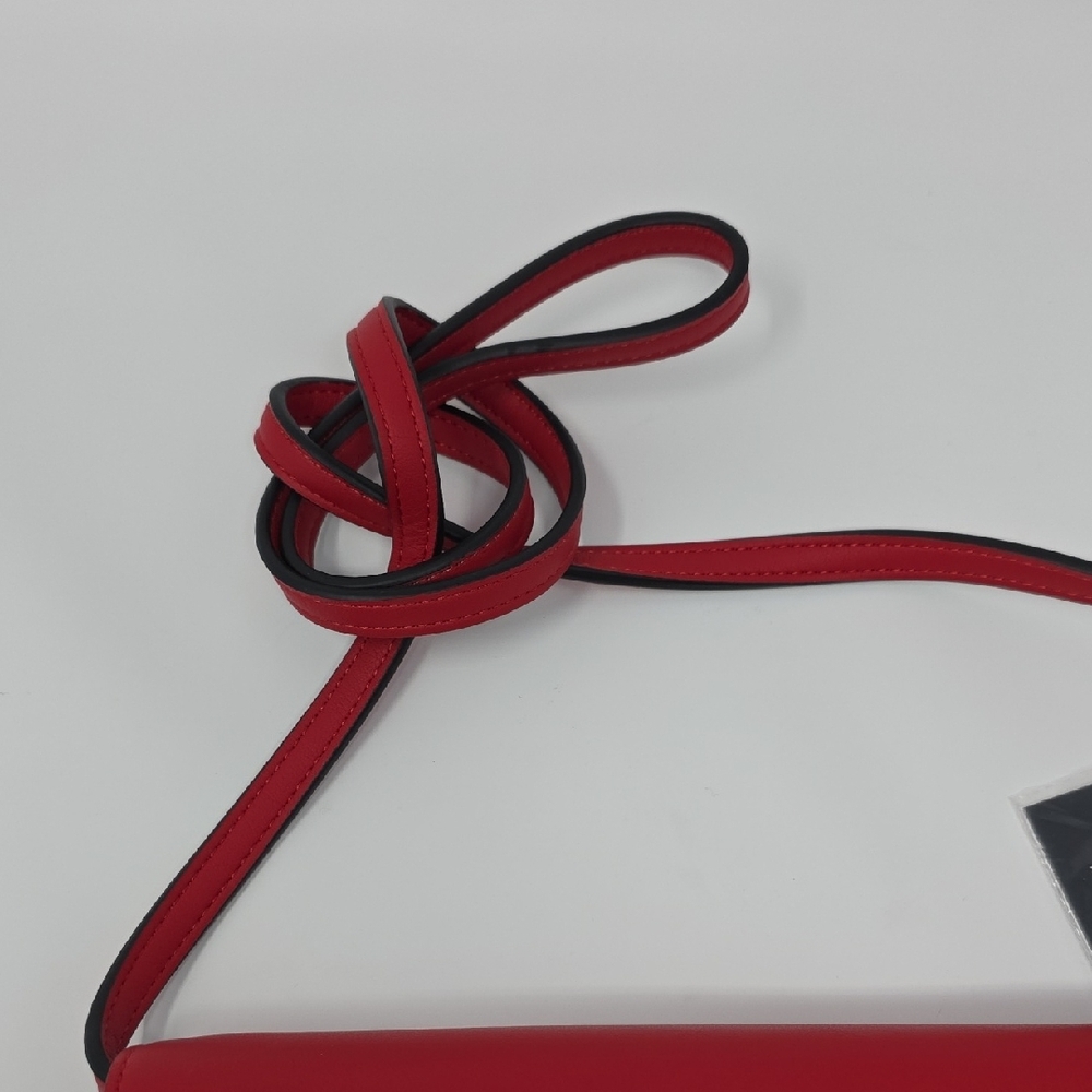 Simply Vera Vera Wang Red Mini Crossbody Wallet Bag NWT - Picture 4 of 12